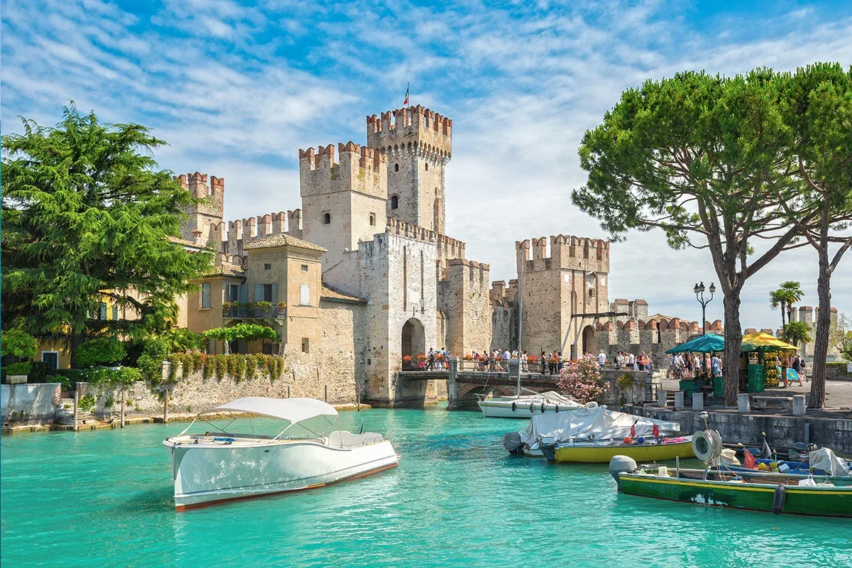 Sirmione Lake Garda Guide On What To See And What To DO Sirmione Lake Garda Guide On What To See And What To DO
